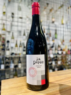 2023 Arbois Rouge 'la pépée' 2023